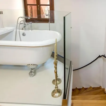 Apartment Camara