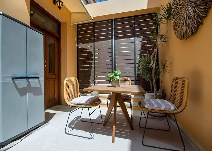 Camara Chania (Crete)