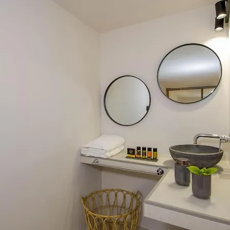 Camara * Hriszí Aktí Haniá