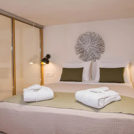 Camara Ханья (Крит)